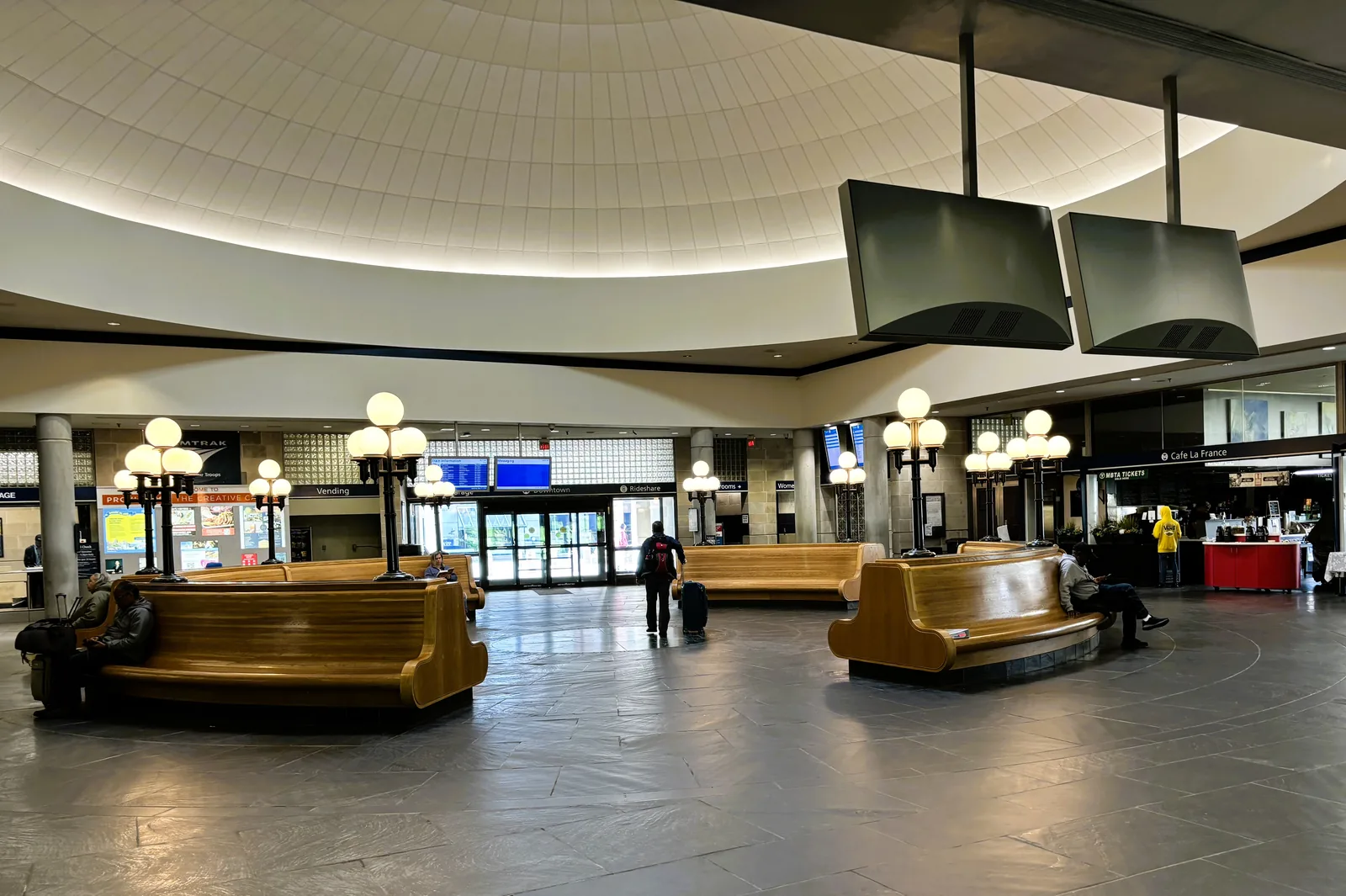 The waiting room at Providence station, looking toward the tracks.